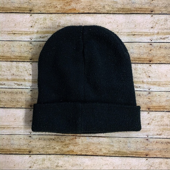 embroidered quote hashtag beanie - Picture 3 of 3